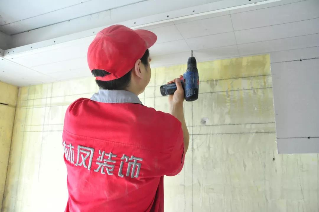 林鳳裝飾油工 林鳳裝飾油工