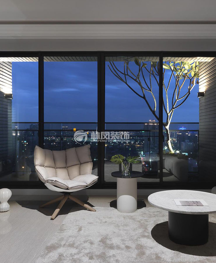 陽(yáng)臺(tái)折疊門(mén)裝修效果圖